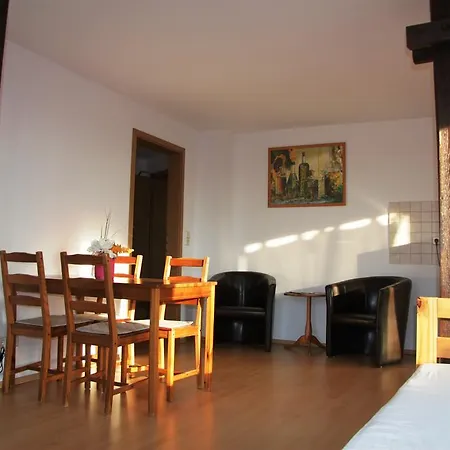 Forsthaus Knautkleeberg Apartment